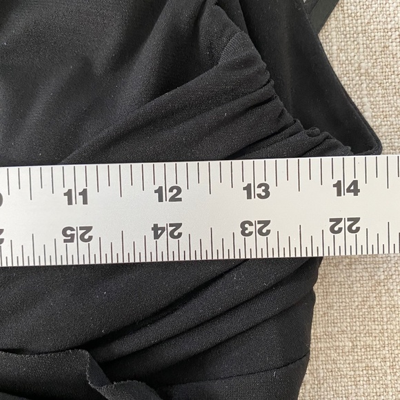 Cache full length black backless gown with rhinestone brooch - Size 4 - Picture 8 of 16